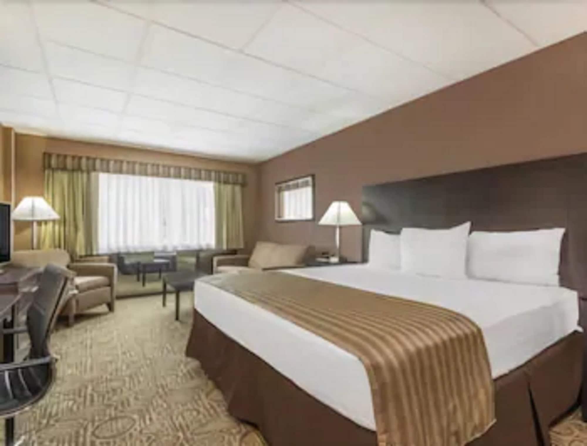 Ramada By Wyndham Paintsville Hotel & Conference Center Екстериор снимка