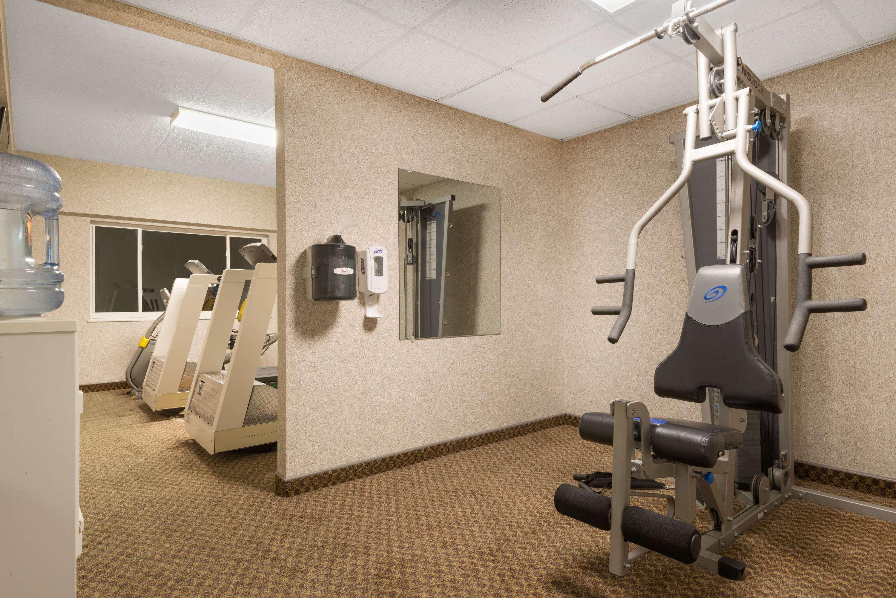 Ramada By Wyndham Paintsville Hotel & Conference Center Екстериор снимка